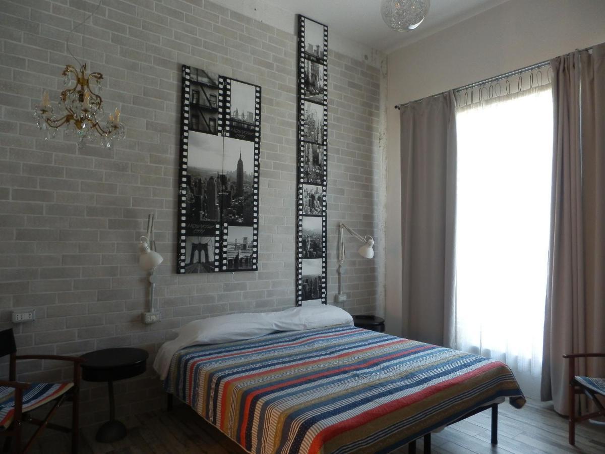 Bb Sharingloft Sirmione Bed & Breakfast Dış mekan fotoğraf